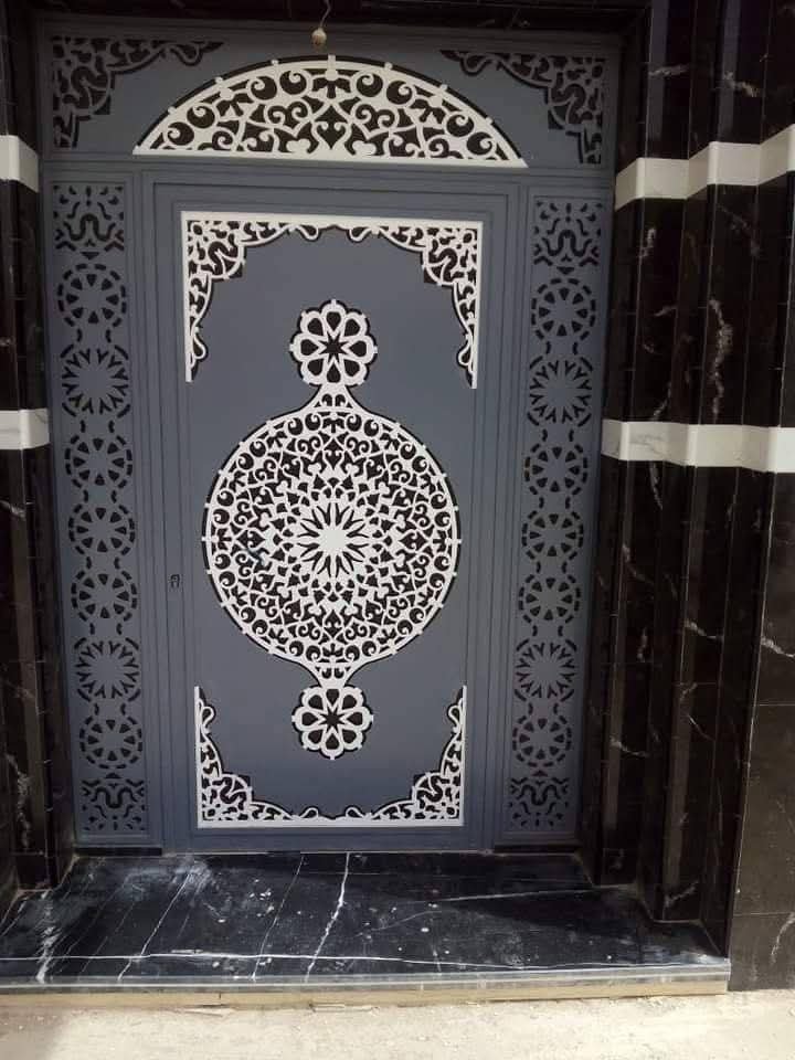 أبواب حديد فورجيه مودرن: تصاميم عصرية تجمع بين الأمان والأناقة